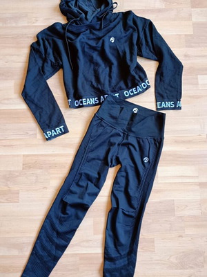 Ocean Apart set leggings and sweatshirt like new, black