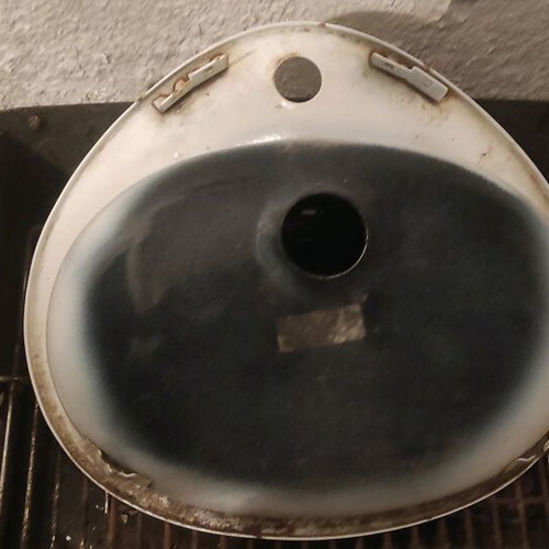 Cast iron bathroom sink like new