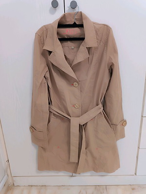 Ecru spring trench coat like new size M