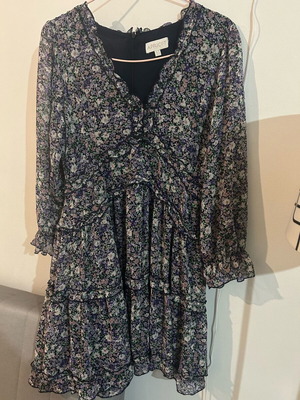 Mini dress no M like new, floral romantic multicolor purple
