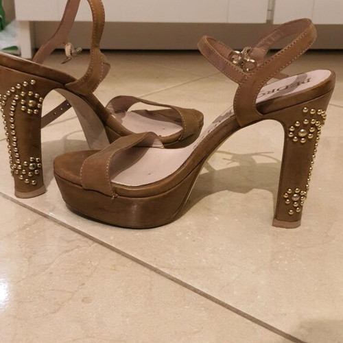 Pedro Miralles 1959 leather sandals brown like new, size 37