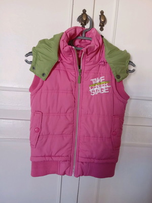 BodyTalk sleeveless jacket for 6-year-old girl like new, pink and green