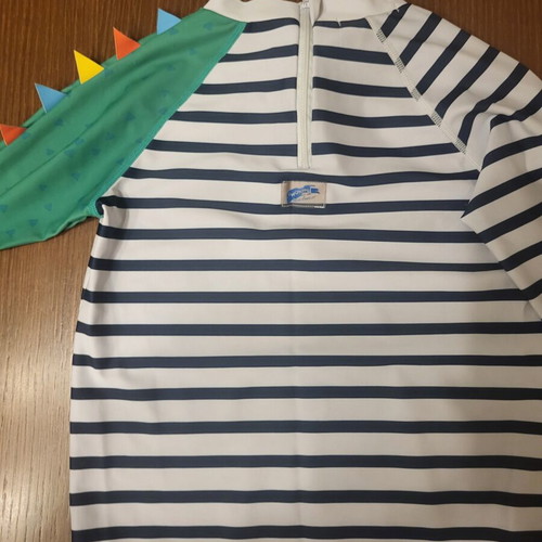 Boys' beach swimwear set age 5, like new