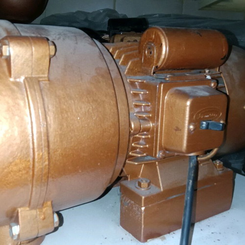 Coffee cutting machine used for mechanics