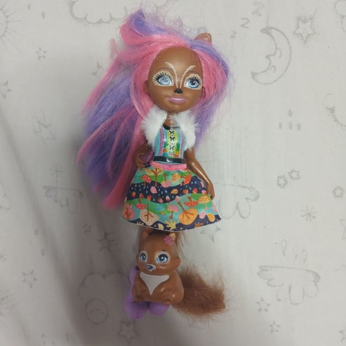 Enchantimals set of 7 dolls with 7 animals