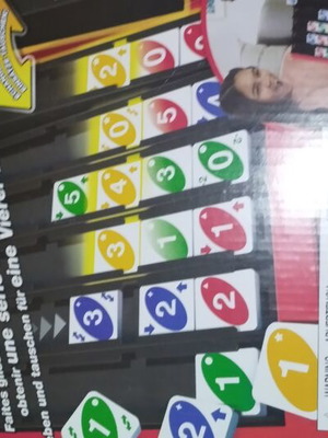 Uno Quatro board game like new
