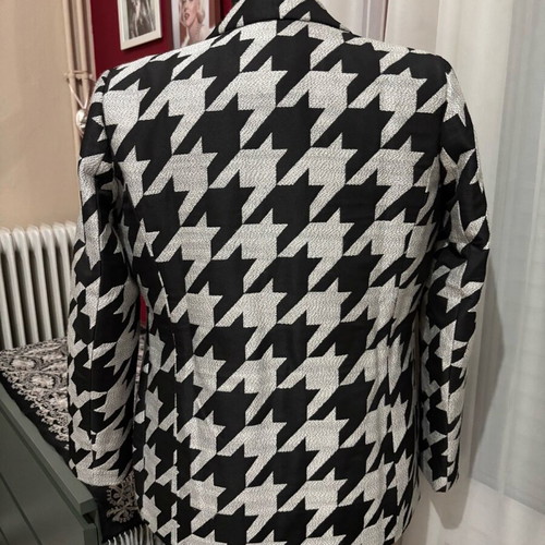 River Island jacket with houndstooth pattern like new, size M