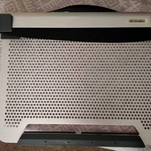 Coolermaster laptop stand like new, metal, fits laptops over 15 inches