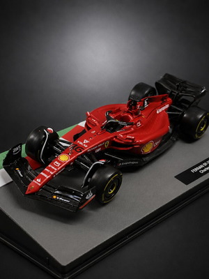Ferrari SF-23 Charles Leclerc 2023 μοντέλο die-cast 1:43 σαν καινούργιο