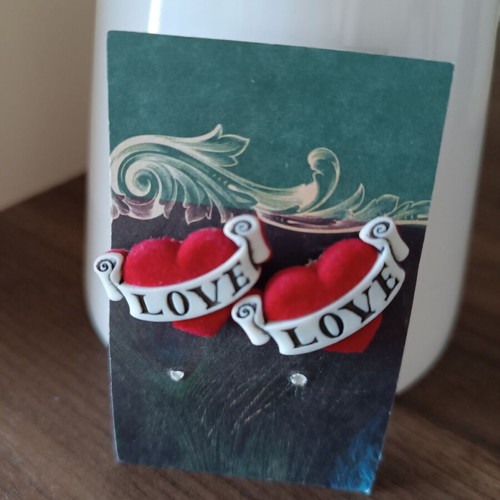 Rockabilly stud earrings with red velour heart and plastic Love like new