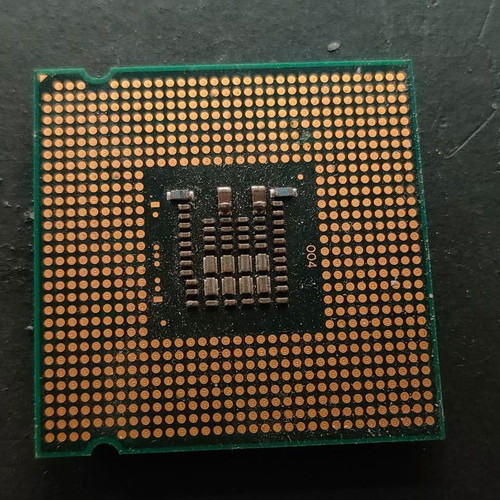 Intel Pentium E5700 LGA775 Dual-Core Processor 3.00GHz SLGTH like new