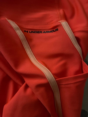 Under Armour leggings orange like new, size M