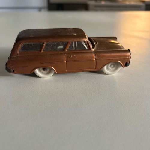 Priftis car bone toy used, 60s-70s with tin base