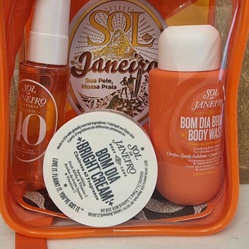 Sol de Janeiro Bom Dia Jet Set new skincare set