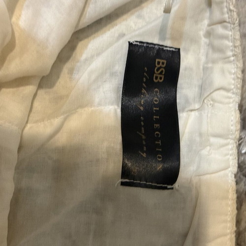 Strapless dress BSB like new with embroidery, tulle and elastic belt
