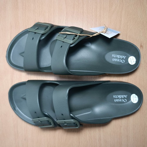 Ocean Addicts men's double buckle sandals khaki size 44