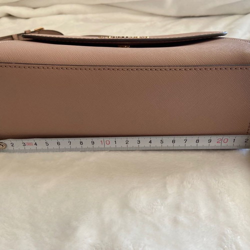 Michael Kors bag used, authentic, in excellent condition