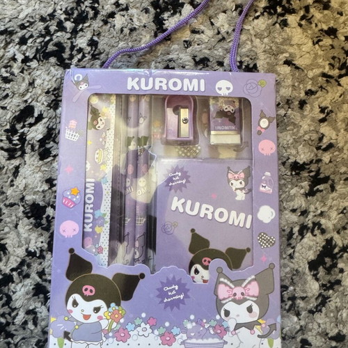 Kuromi school set new