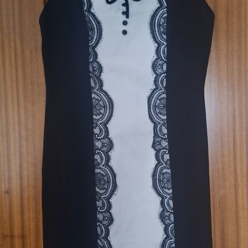 Midi sleeveless dress black and white like new, size S