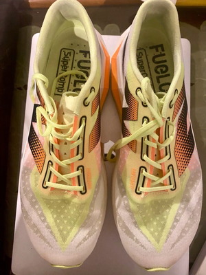 New Balance Supercomputer Elite v4 νούμερο 44 σαν καινούργια αθλητικά