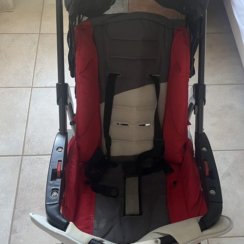 Chicco stroller and infant car seat