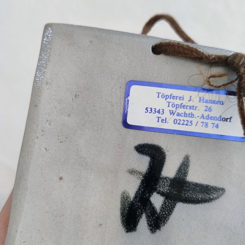 Decorative ceramic wall tile from Töpferei J. Hansen like new