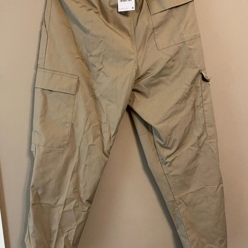 Nike Cargo trousers size M brand new, beige