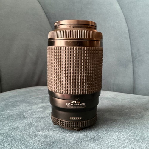 Nikon Nikkor AF 75–240mm f/4.5–5.6 D μεταχειρισμένος τηλεφακός