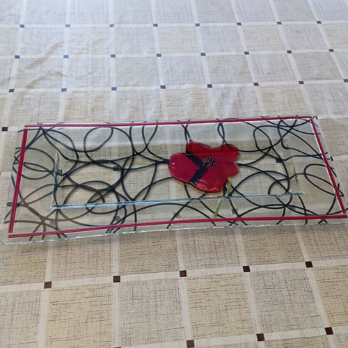Table decor set with glass tray and 4 glass cups spelling LOVE