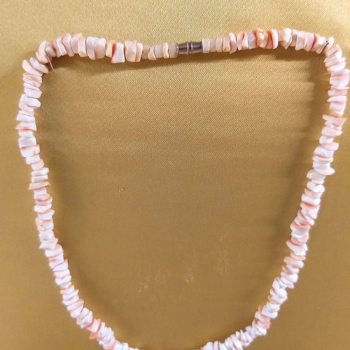 Necklace with broken square-shaped shells from the 1970s