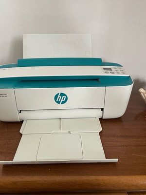 HP Deskjet 3762 printer like new