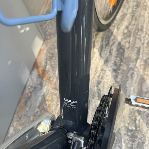Trek FX2 city bike 2017, like new, aluminum frame, Shimano Altus