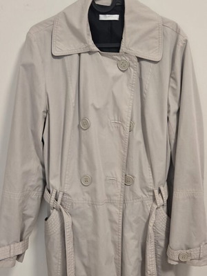Women's trench coat ice color with belt like new Promod