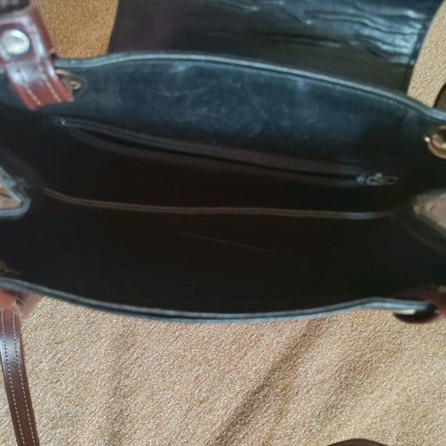 Leather shoulder bag used, black with brown details