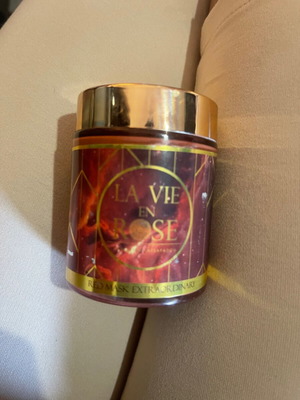 Red Mask Extraordinary used with red clay La Vie En Rose by Dimitra Katsafadou