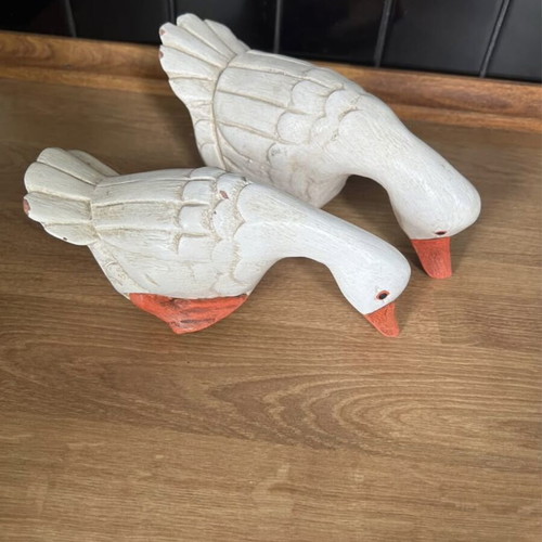 Decorative wooden duck set like new