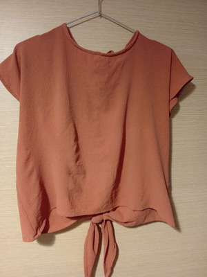 Pink Woman blouse used, open back with bow, size M