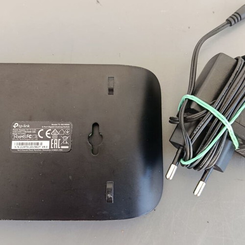TP LINK TL SG1005D Gigabit Ethernet Switch with 5 Ports