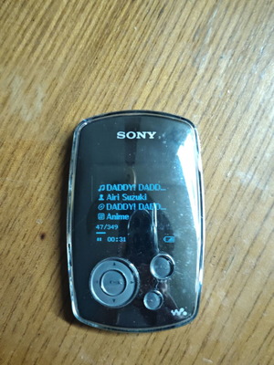 Sony NW A3000 MP3 player like new, 20GB, OLED screen