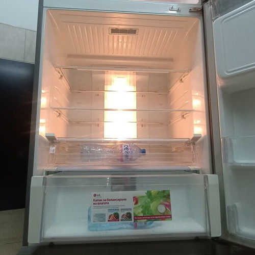 LG Nofrost refrigerator with freezer and water dispenser