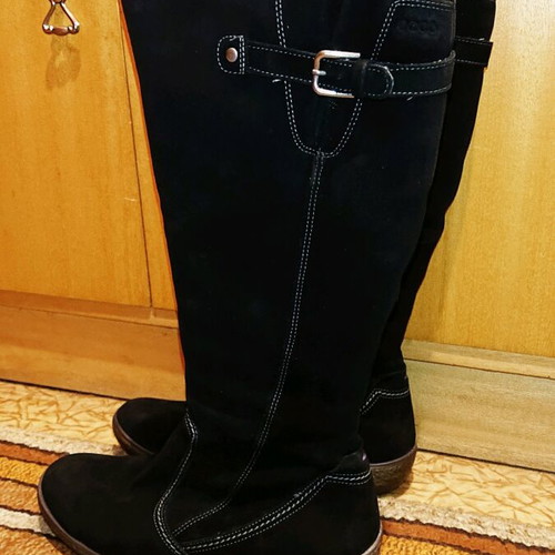 Ecco boots size 38 like new
