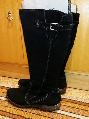 Ecco boots size 38 like new
