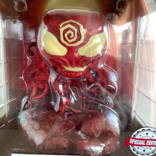 Funko Pop! Marvel Absolute Carnage on Headstone Special Edition Deluxe like new