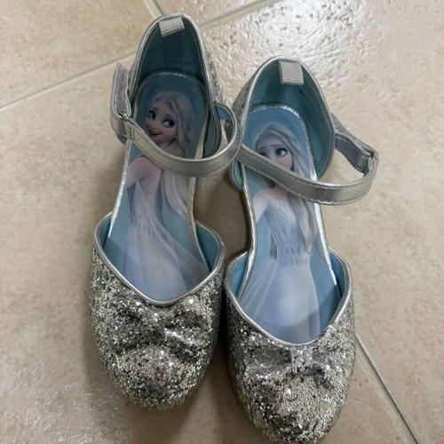 Girls' shoes like new, size 28