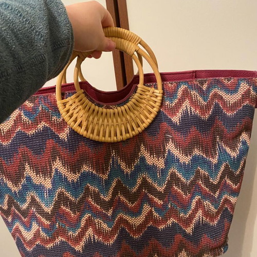 Handbag like new, large, multicolored