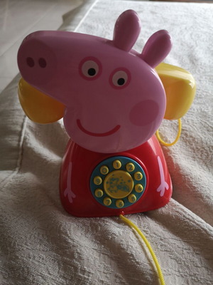 Peppa Pig Telephone used with sound effects