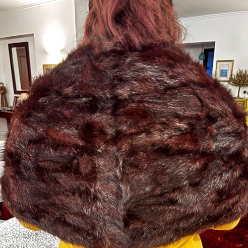Fur scarf like new, brown