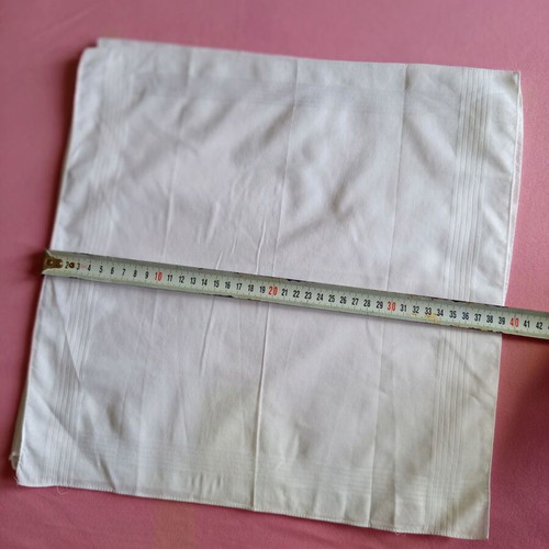 Vintage white cotton handkerchiefs set of 2 like new, 39x39 cm