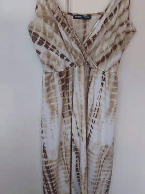 Maxi dress Shein new, size Medium, beige