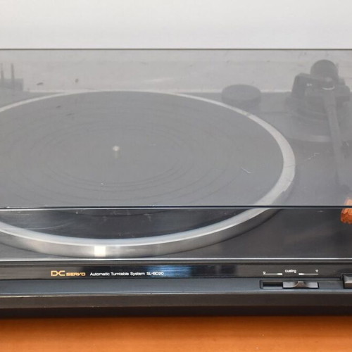 Technics SL-BD20 turntable used with new Audio Technica AT-81CP cartridge